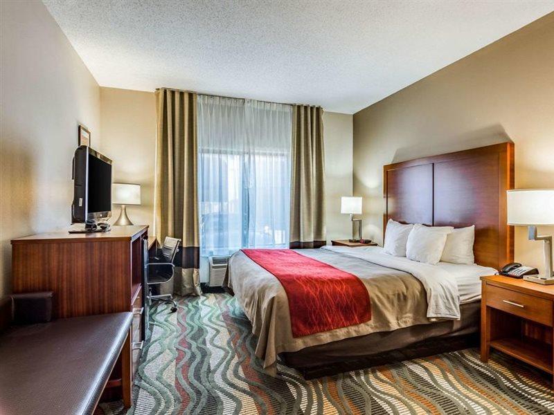 Comfort & West - Lookout Mountain Hotel