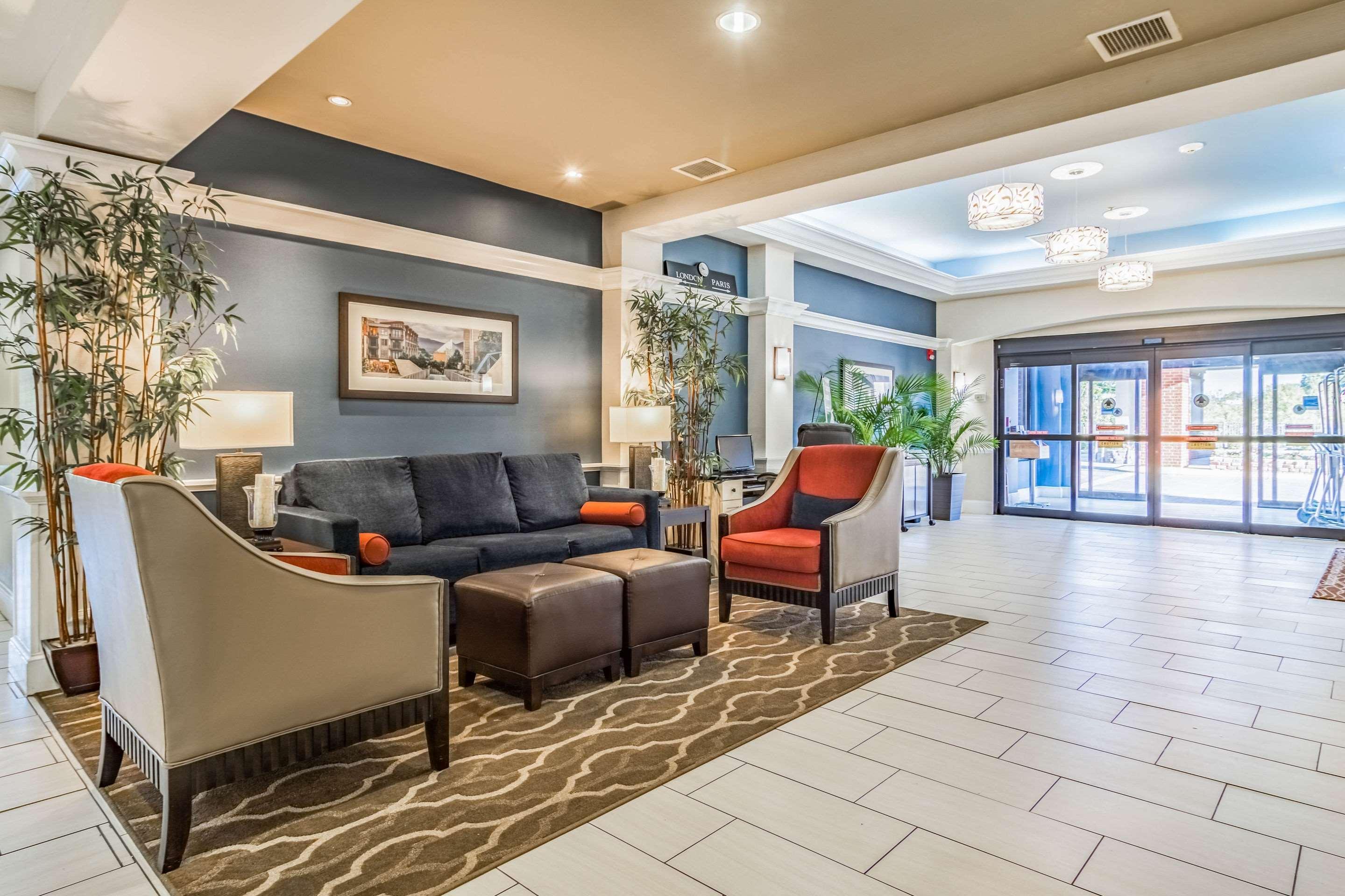 Comfort & West - Lookout Mountain Hotel